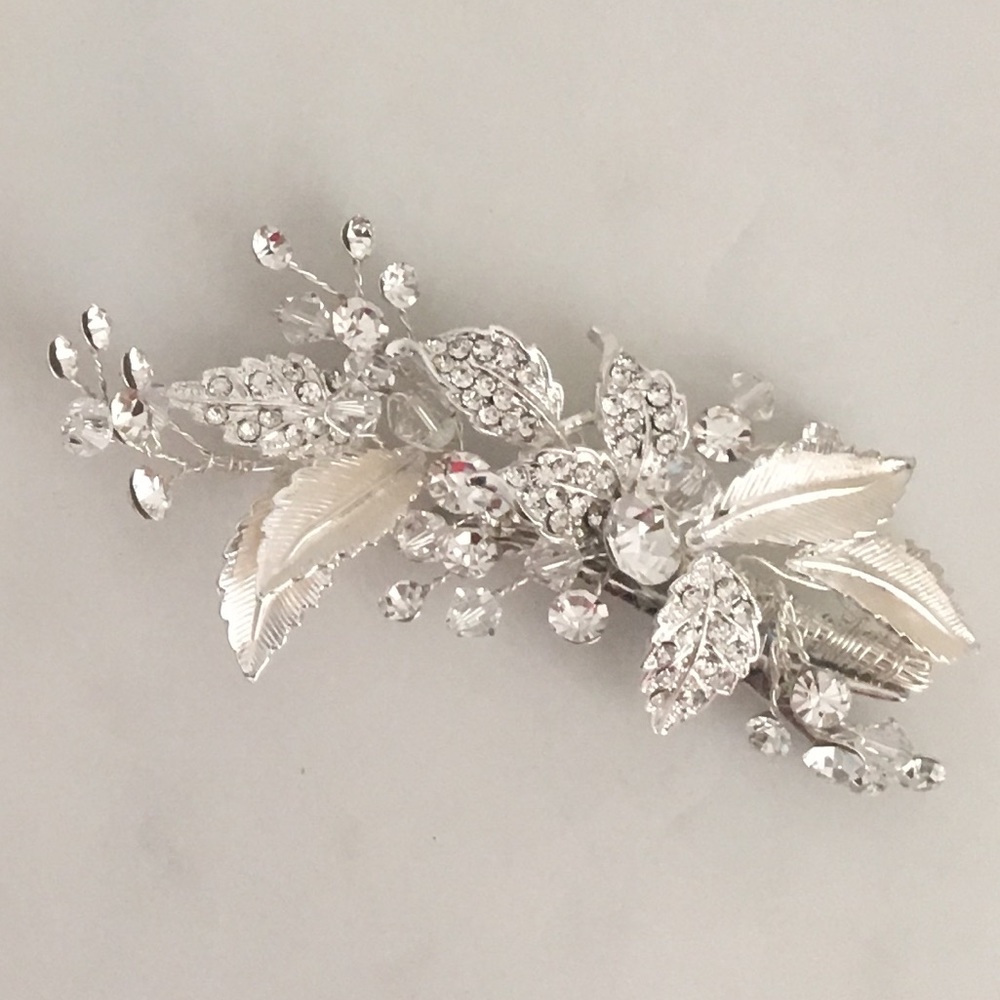 Small Silver Bridal / Wedding Hair Clip (unused)